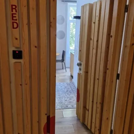 Apartment Gray Red *