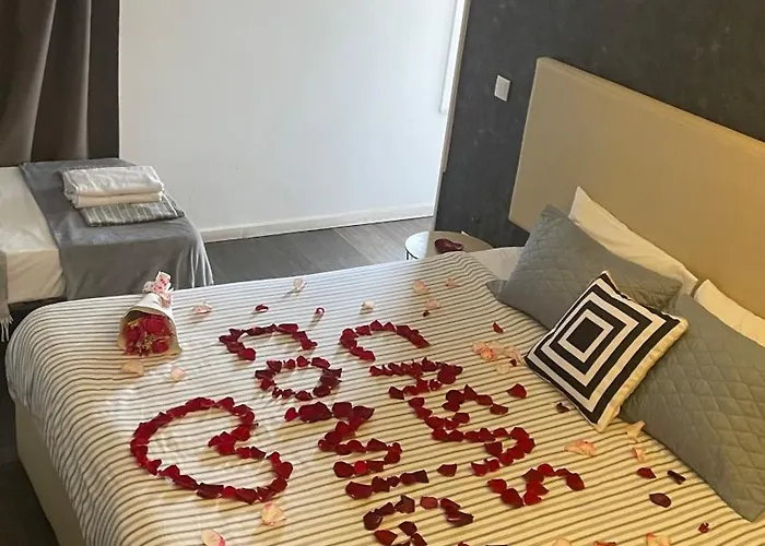 Appartement Gray Red *