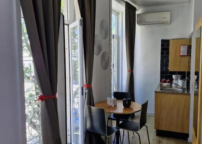 Apartman Gray Red Porto