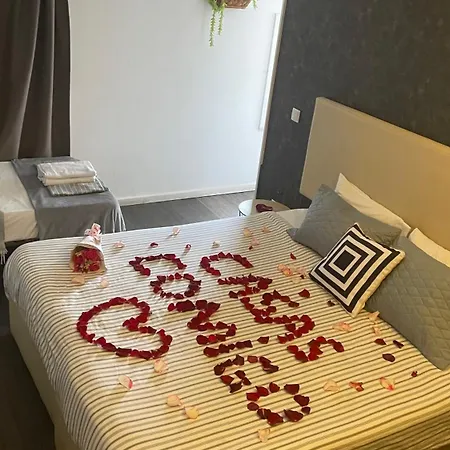Apartamento Gray Red *